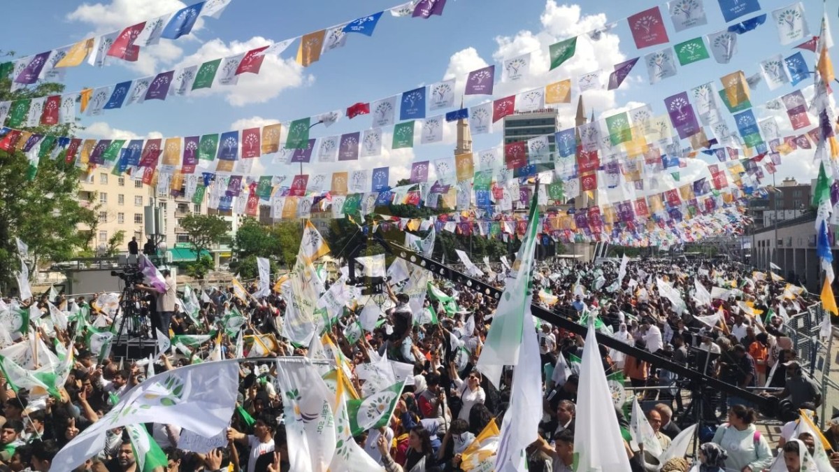 Yeşil Sol Parti’sinden Şanlıurfa’da miting düzenliyor.
